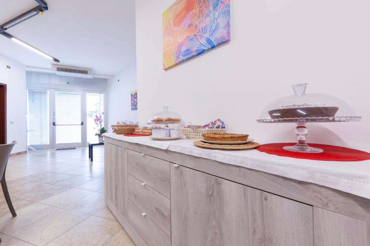 Lupomonaco Rooms Велие Екстериор снимка